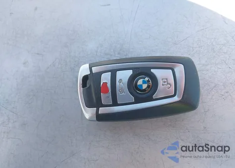 2014 BMW Alpina B7 из США, поврежденный, VIN WBAYE8C54ED134615